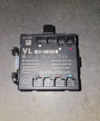 Mercedes-Benz C W204 Door control unit/module A2048707526 A2044422332 A2048200326