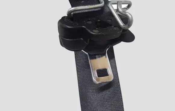Jaguar XF X250 Front seatbelt 8X23F611B08AB