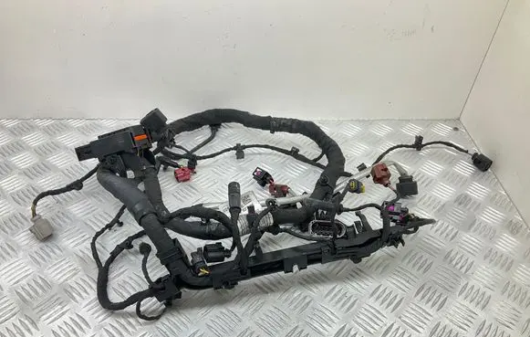 Volkswagen PASSAT B8 Engine installation wiring loom 04L972627DE
