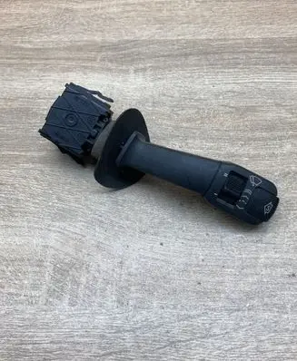 BMW 5 E39 Wiper control stalk 8360880