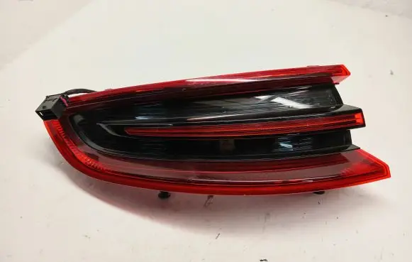 Porsche Macan (95B) Rear/tail lights 95B945095