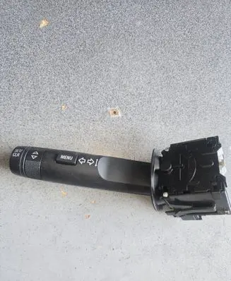 Opel Mokka Indicator stalk 23423701 660728697 72302