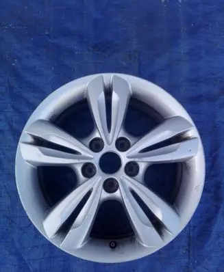 Hyundai ix35 R17 alloy rim 
