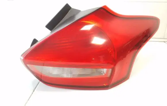 Ford Focus Rear/tail lights F1EB13404B