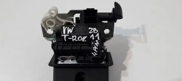 Volkswagen T-Roc Tailgate lock latch 2GA827505A