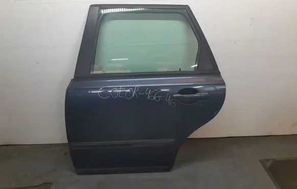 Volvo V50 Rear door 46646