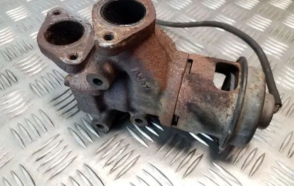 Honda FR-V EGR valve