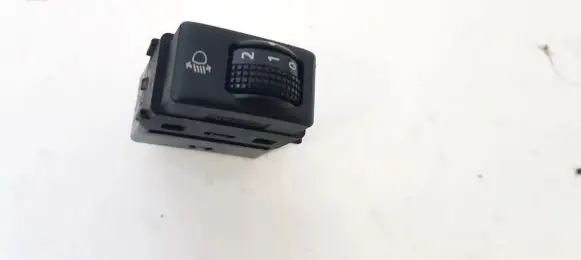 Nissan X-Trail T30 Headlight level height control switch