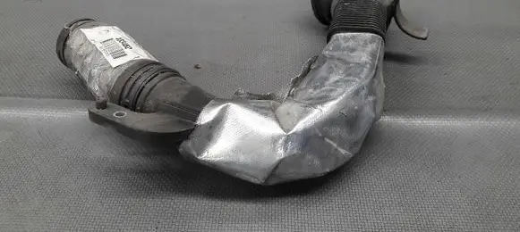 Volkswagen Phaeton Air intake duct part