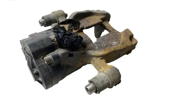 Volkswagen Golf VII Rear brake caliper 5Q0615405CK