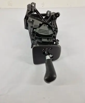 Suzuki Celerio Gear shifter/selector 75G263