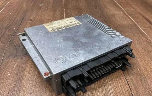 Mercedes-Benz S W140 Engine control unit/module ECU 1405454932 A1405454932