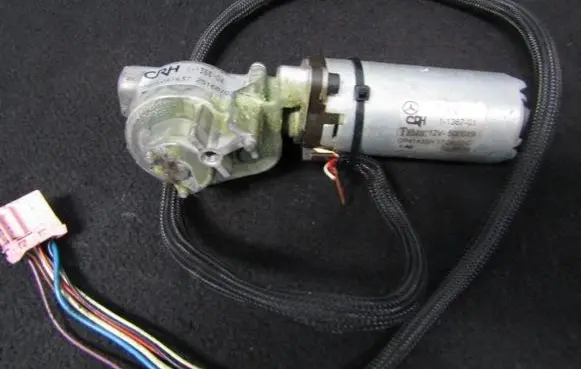 Mercedes-Benz S W220 Seat adjustment motor gp41a35h 1-1367-01