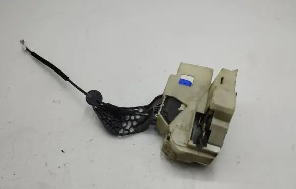 Porsche Cayenne (9PA) Rear door lock 7L0839016 7L0839090