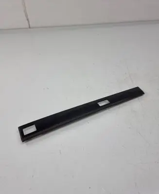 KIA Sorento Roof trim bar molding cover 50008452