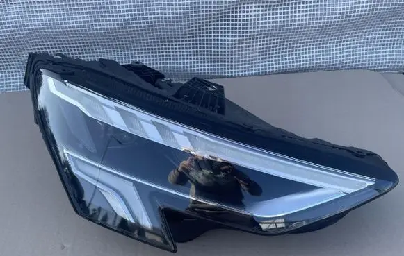 Audi A3 S3 8L Headlight/headlamp 8Y0941034