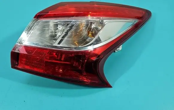 Nissan Pulsar Rear/tail lights 22018066 IMPRK1588917