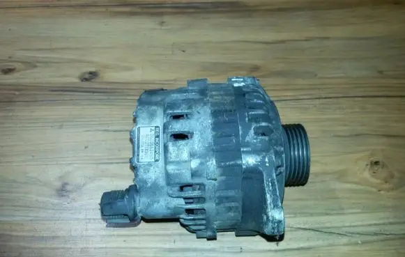 Peugeot 605 Generator/alternator 9603552480