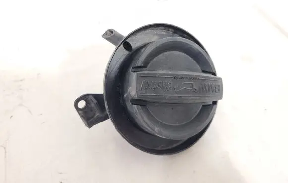 BMW 5 F10 F11 Oil filler cap 7810585