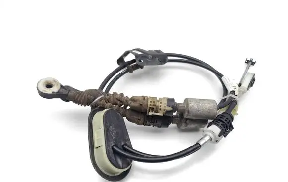 Gear shift cable linkage