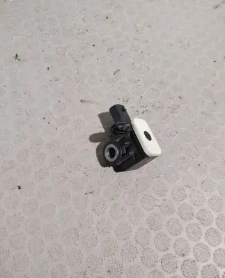Volkswagen Polo V 6R Airbag deployment crash/impact sensor 2H0959351 100411203