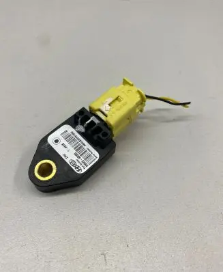 KIA Ceed Airbag deployment crash/impact sensor 95920A6000