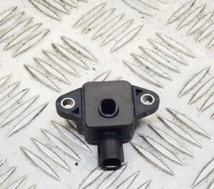 Tesla Model S Airbag deployment crash/impact sensor 100527500A