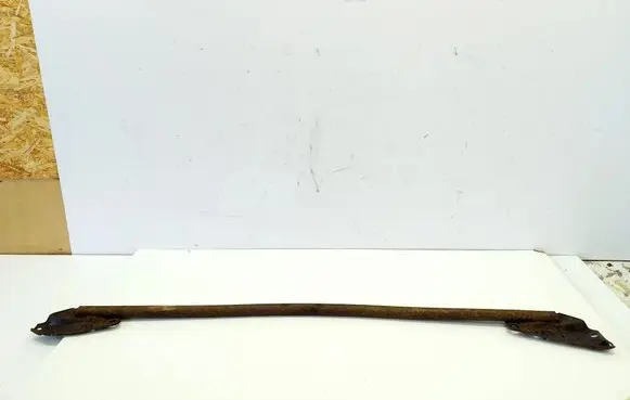 Toyota Verso-S Fuel tank mounting bracket 