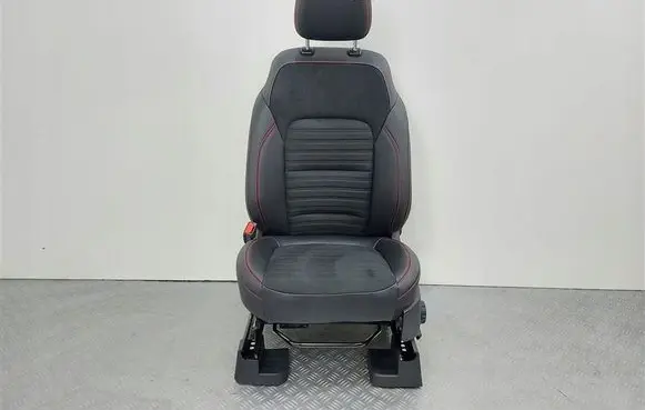 Ford Kuga III Front driver seat 