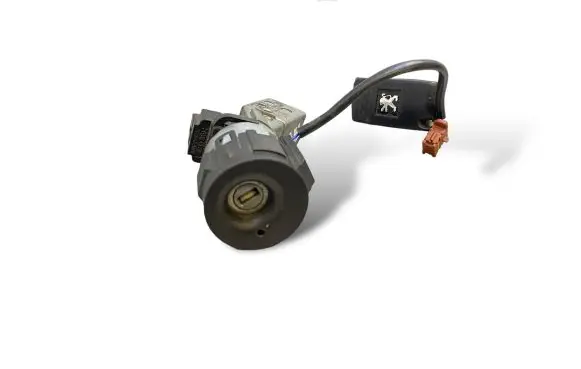 Peugeot 406 Ignition lock 9648445180