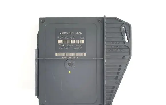 Mercedes-Benz E W210 Other control units/modules 2108203826