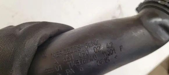 Mercedes-Benz E W212 Intercooler hose/pipe A6510900242 0111438G