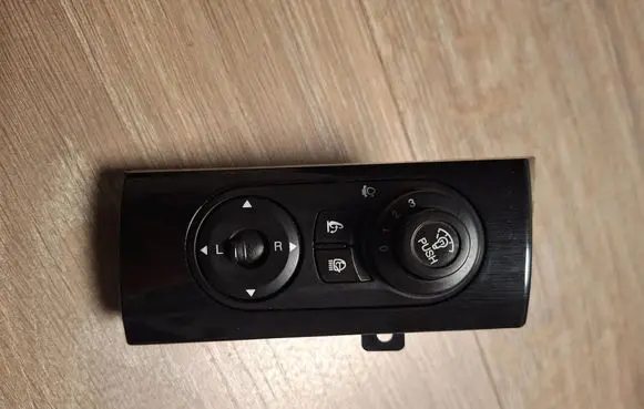 Chevrolet Captiva Light switch DVDV