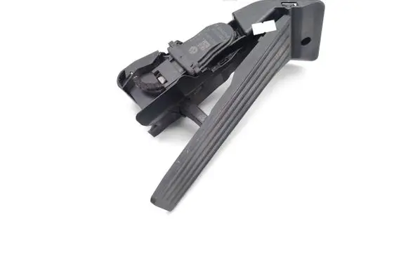 BMW 1 F20 F21 Accelerator throttle pedal 6853176 3542-6853176 6PV010435-32