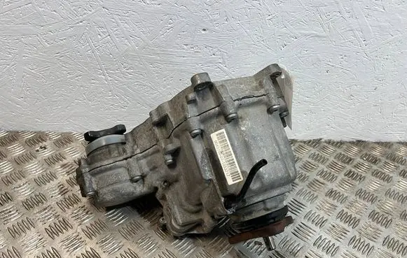 BMW 4 F36 Gran coupe Gearbox transfer box case 8643150