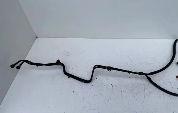 Nissan Pathfinder R51 Turbo turbocharger oiling pipe/hose