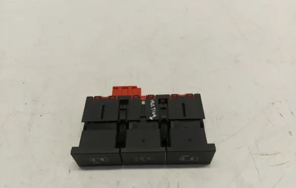 Volkswagen Multivan T7 Central locking switch button 7t0927212