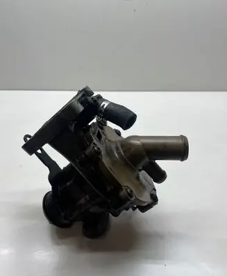 Ford Mondeo Mk III Water pump XS7Q8A578