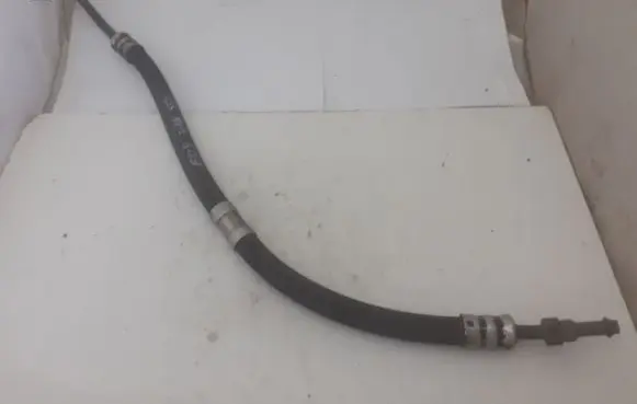 Power steering hose/pipe/line