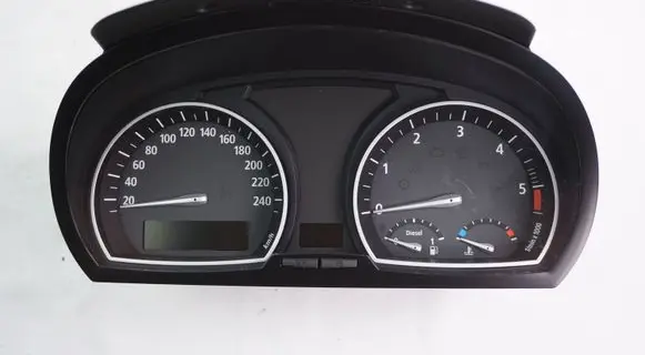 BMW 3 E90 E91 Speedometer (instrument cluster) 3451582