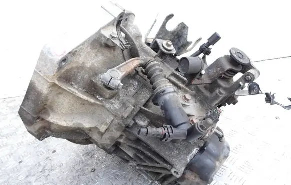 Suzuki Swift II Manual 5 speed gearbox 5100867ZP2 0242