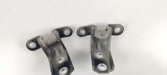 KIA EV6 Front door hinge set A046057