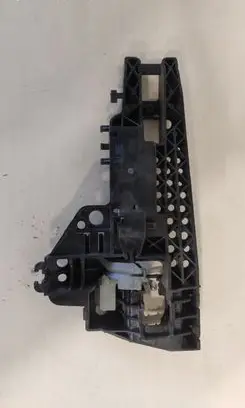 Rear door exterior handle/bracket