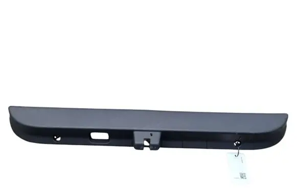 Mercedes-Benz EQE v295 Tailgate/boot lid lock trim 0129530500