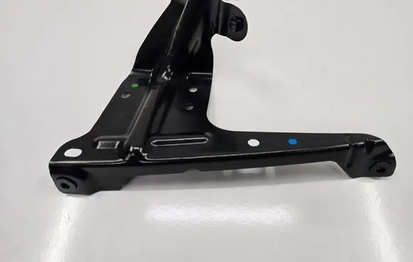 Seat Ateca Fender mounting bracket 575821167