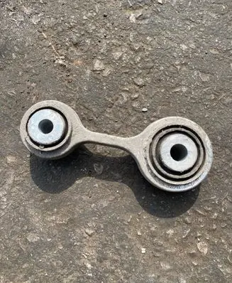 BMW 7 F01 F02 F03 F04 Rear control arm 677683