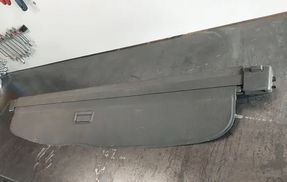 Volkswagen PASSAT B5 Parcel shelf load cover 3B9867871T