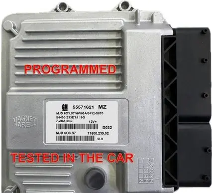 Opel Corsa D Engine control unit/module 55571621