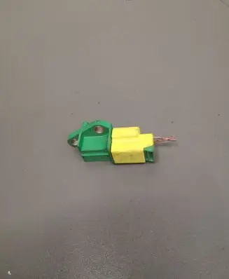 Audi A4 S4 B8 8K Airbag deployment crash/impact sensor 1K0909606C