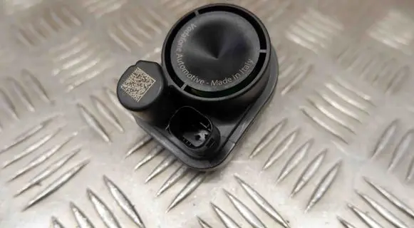 Toyota C-HR I Alarm system siren 89040F4010